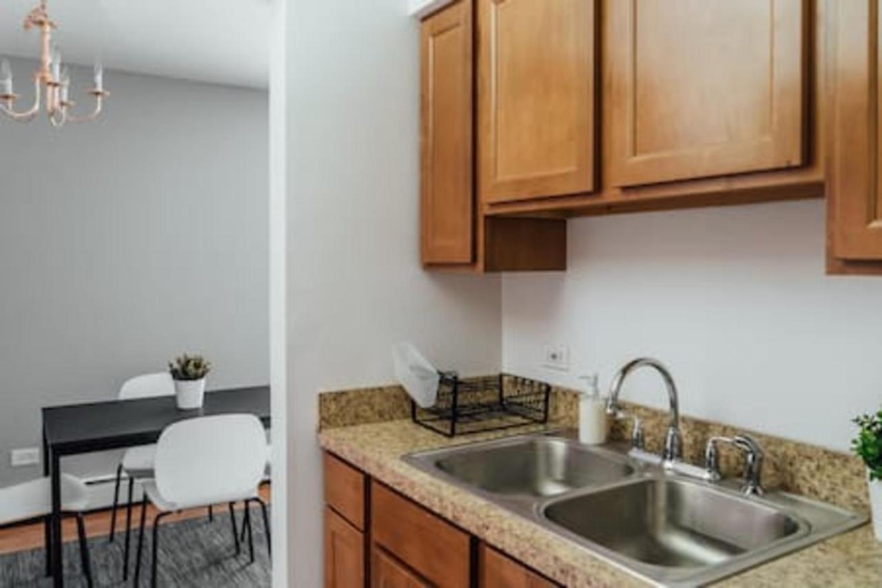 1Br Stylish Apartment, Perfect For Getaway - Oakdale 201 Chicago Exterior photo